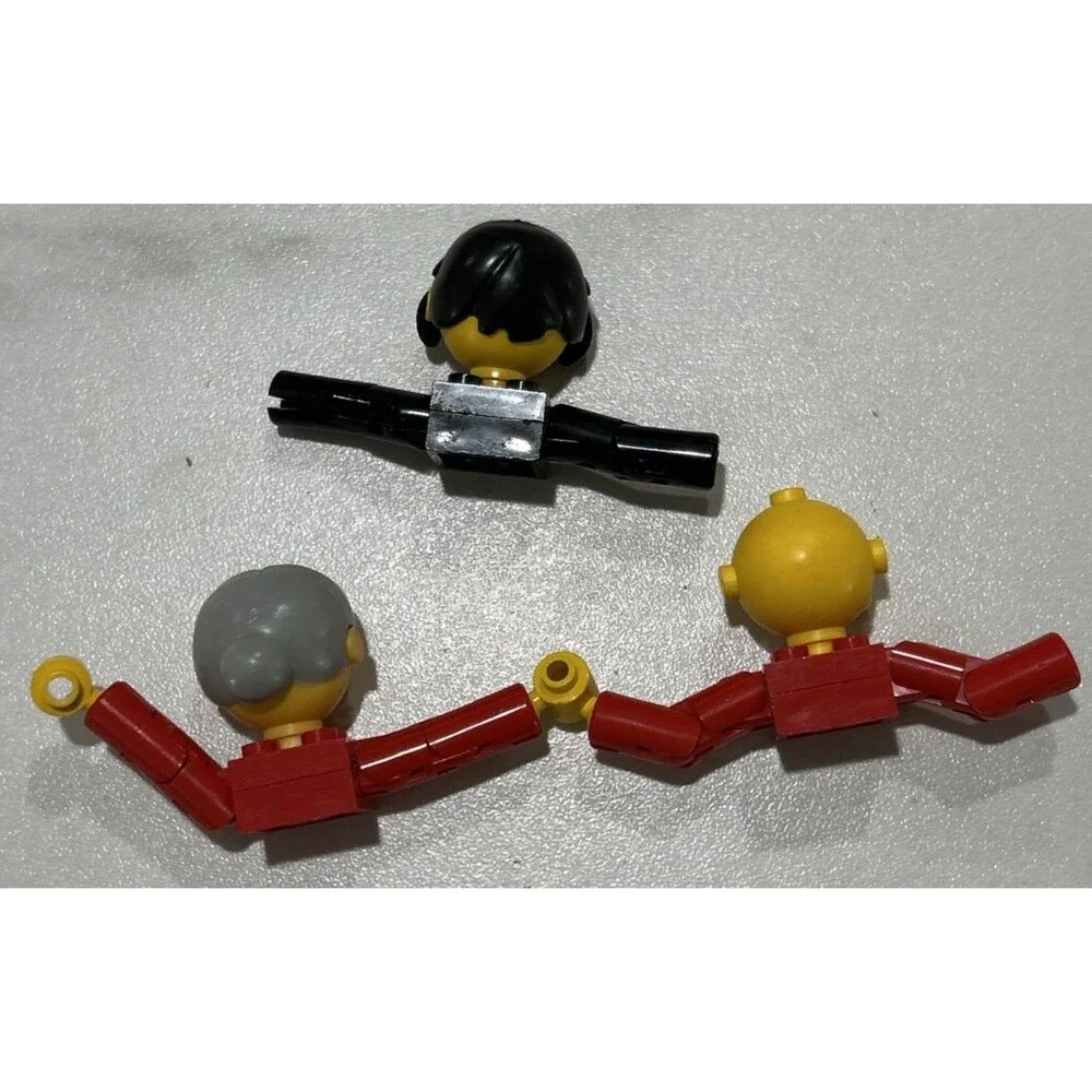 Vintage LEGO 1970's Family Figures Heads